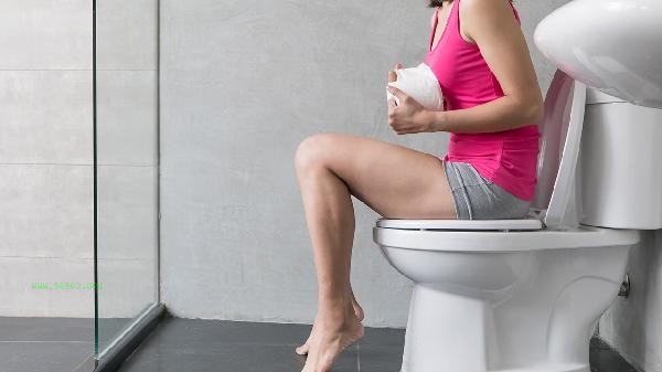 What is high blood sugar and dry stool