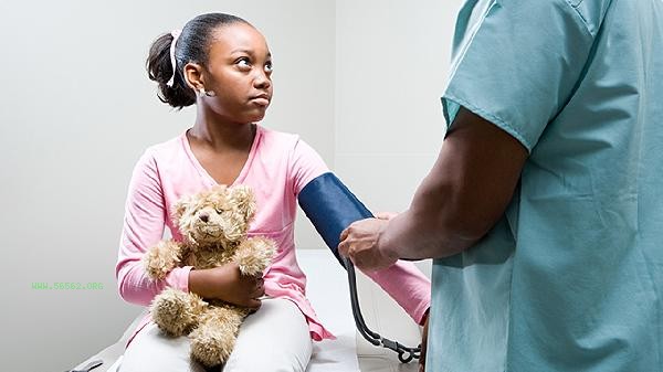 What foods are beneficial for high blood pressure