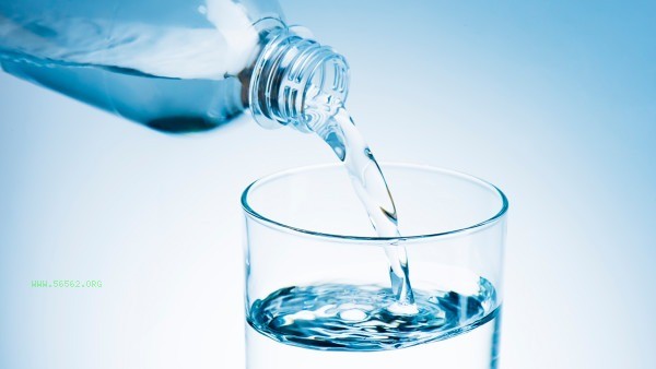 Xiaoshu arrives, experts teach you three tips to bid farewell to summer fatigue and cultivate hydrated and tender skin