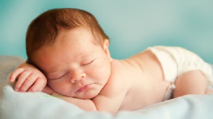 Why are babies more likely to become the "darlings" of mosquitoes and insects? Three reasons make you suddenly realize!