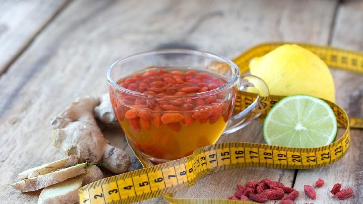 Can I drink Huangqi wolfberry water in spring