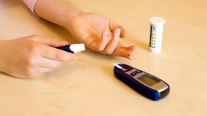 Should diabetes patients pay attention to their diet in summer? Diabetes patients need to pay attention to their diet in summer