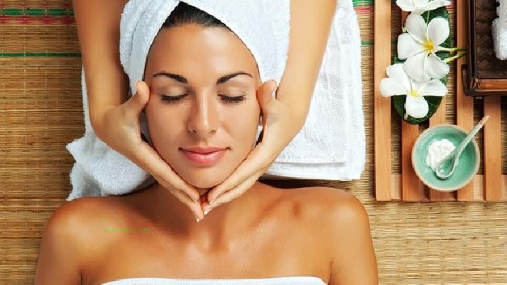 What are the precautions for spring health? Spring health should pay attention to sun protection, warm water, and face washing