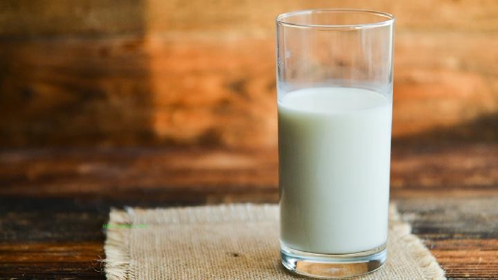 What foods are good for reducing internal heat? 7 essential foods for reducing internal heat