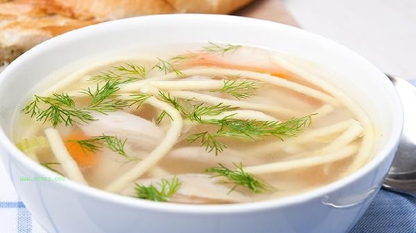 How to make delicious lunch noodles
