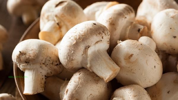 How to clean shiitake mushrooms