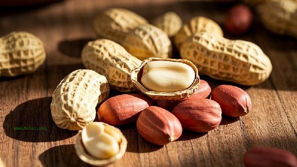 How to fry peanuts and flour so crispy and crunchy