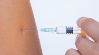 How long is the protection period of the third dose of COVID-19? What should we do if the second dose of COVID-19 vaccine is missed