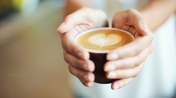 Can drinking black coffee with milk on an empty stomach in the morning help with weight loss