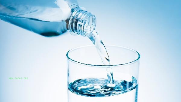 Is it true that I lost 30 pounds by only drinking water in ten days