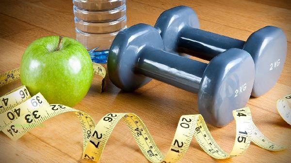 What are the training methods for fitness and bodybuilding
