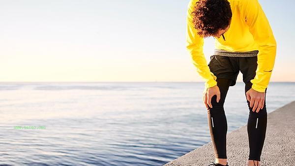What are the benefits and drawbacks of running backwards