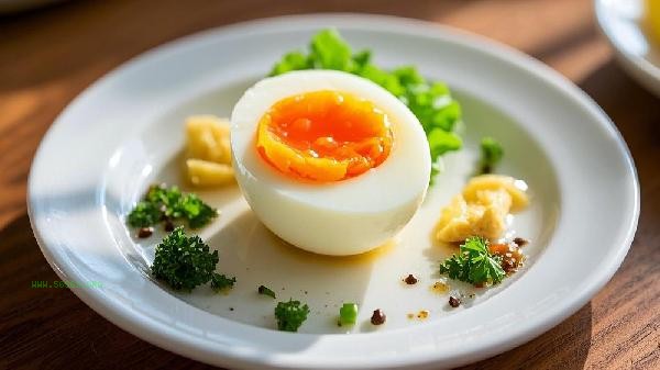 What's the use of frying eggshells
