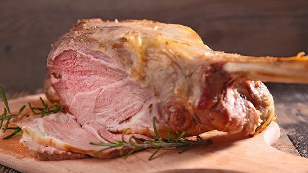 How long can lamb skewers be stored in the refrigerator