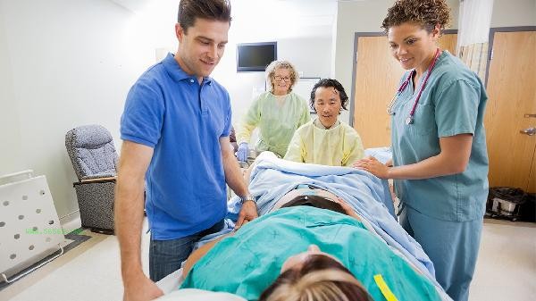 Is sodium chloride safe or slippery