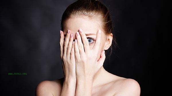 What causes panic disorder