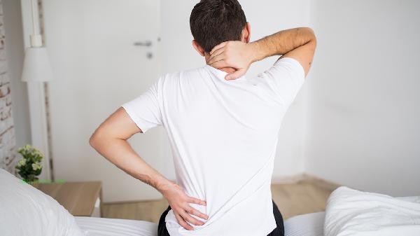 What methods can be used to reduce back fat thickness