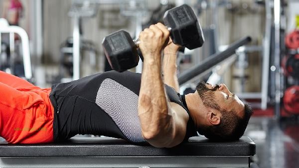What is the best water to drink while exercising for weight loss