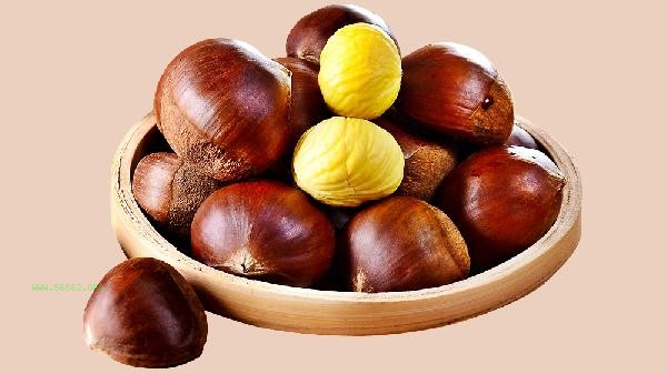 How to peel Roasted chestnuts in sugar-coated heated sand when they are cold