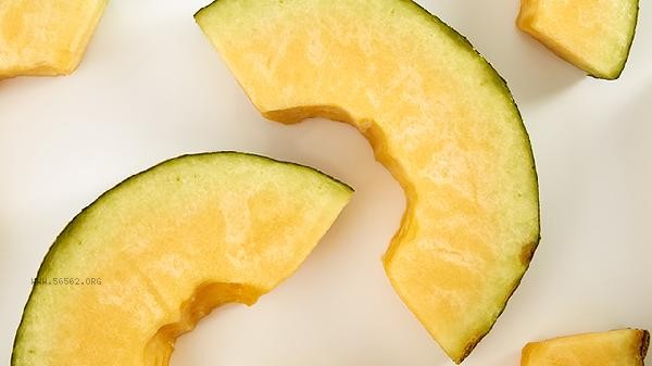 Is the flesh of cantaloupe soft or rotten