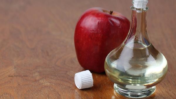 Should I drink apple cider vinegar on an empty stomach or after meals to lose weight