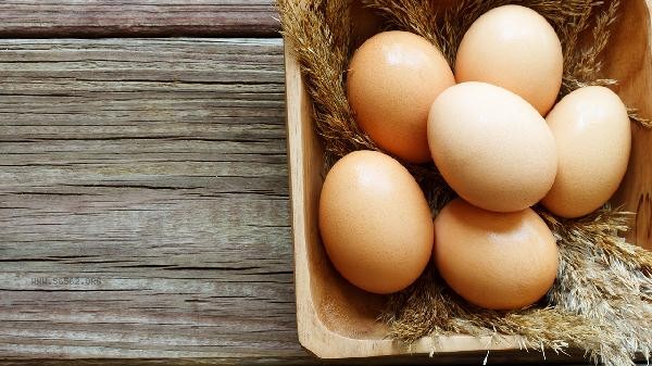 What temperature is suitable for storing eggs