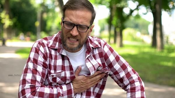 What is the first choice of traditional Chinese patent medicines and simple preparations for heart disease
