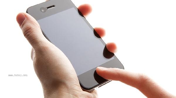 How long is the most suitable time for children to play with their phones in a day