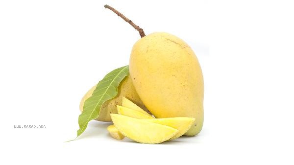 Several non dirty mango cutting methods