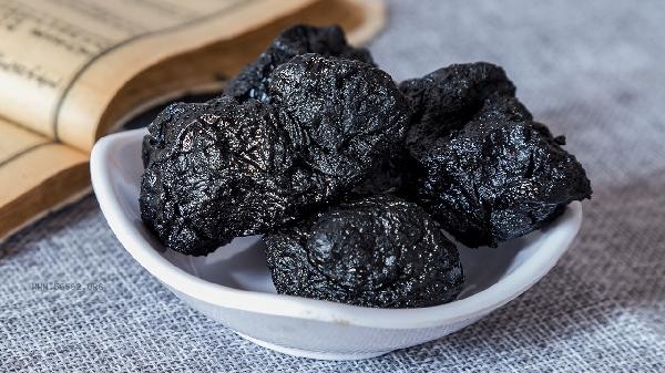 Who is not allowed to eat Rehmannia glutinosa and who is not suitable for eating Rehmannia glutinosa