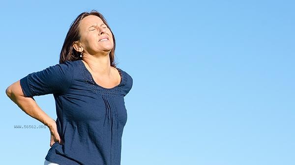 How do wet cashews become brittle