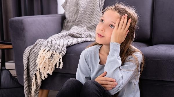 Is a low red blood cell count in children's blood routine a sign of malnutrition?