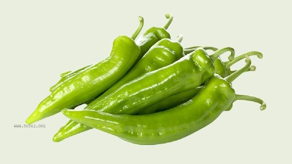 Can I still eat chopped chili peppers after two years