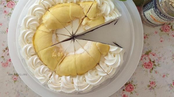 Is it possible to order the birthday cake on the same day