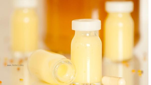 What are the benefits of eating royal jelly