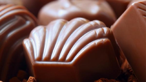 Is chocolate high in sugar